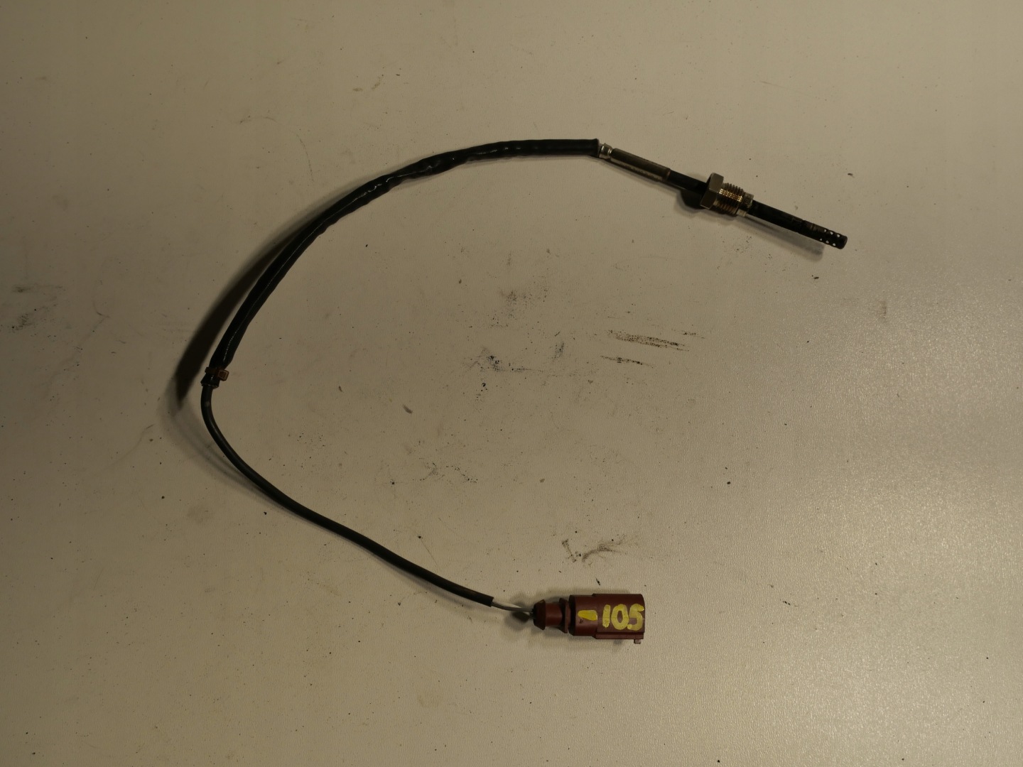 Sensor TEMPERATURY Gase AUDI 8K0906088