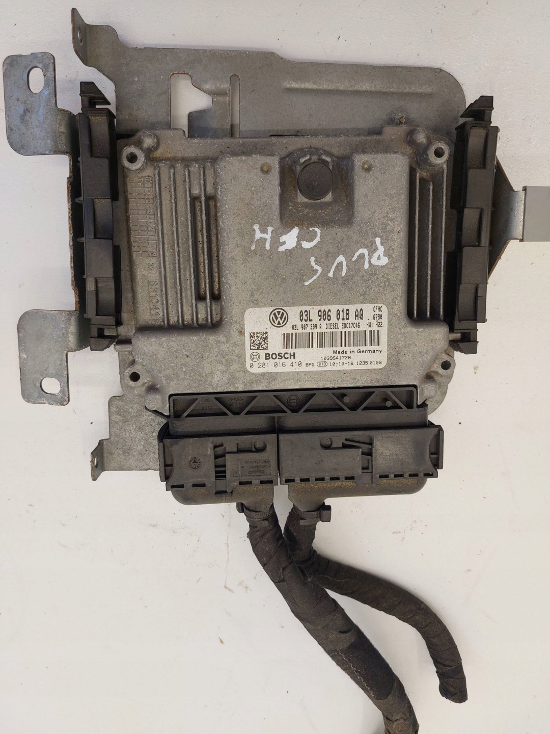 VW GOLF VI plus 2.0 TDI module control unit of the engine 03L906018AQ 0281016410