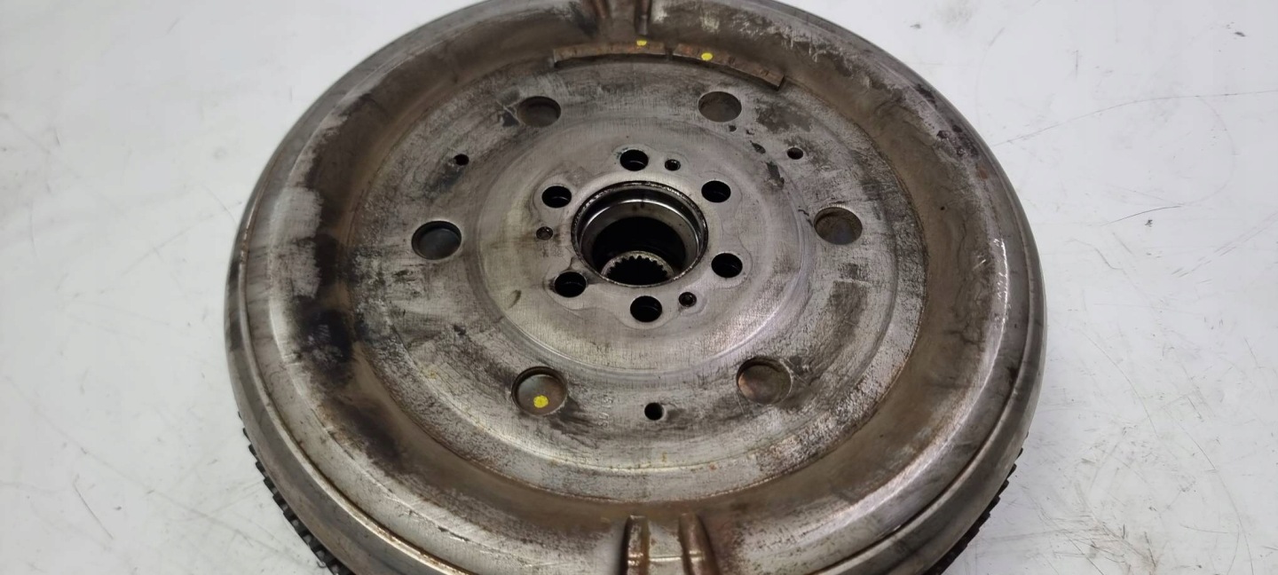 clutch SKODA OCTAVIA III