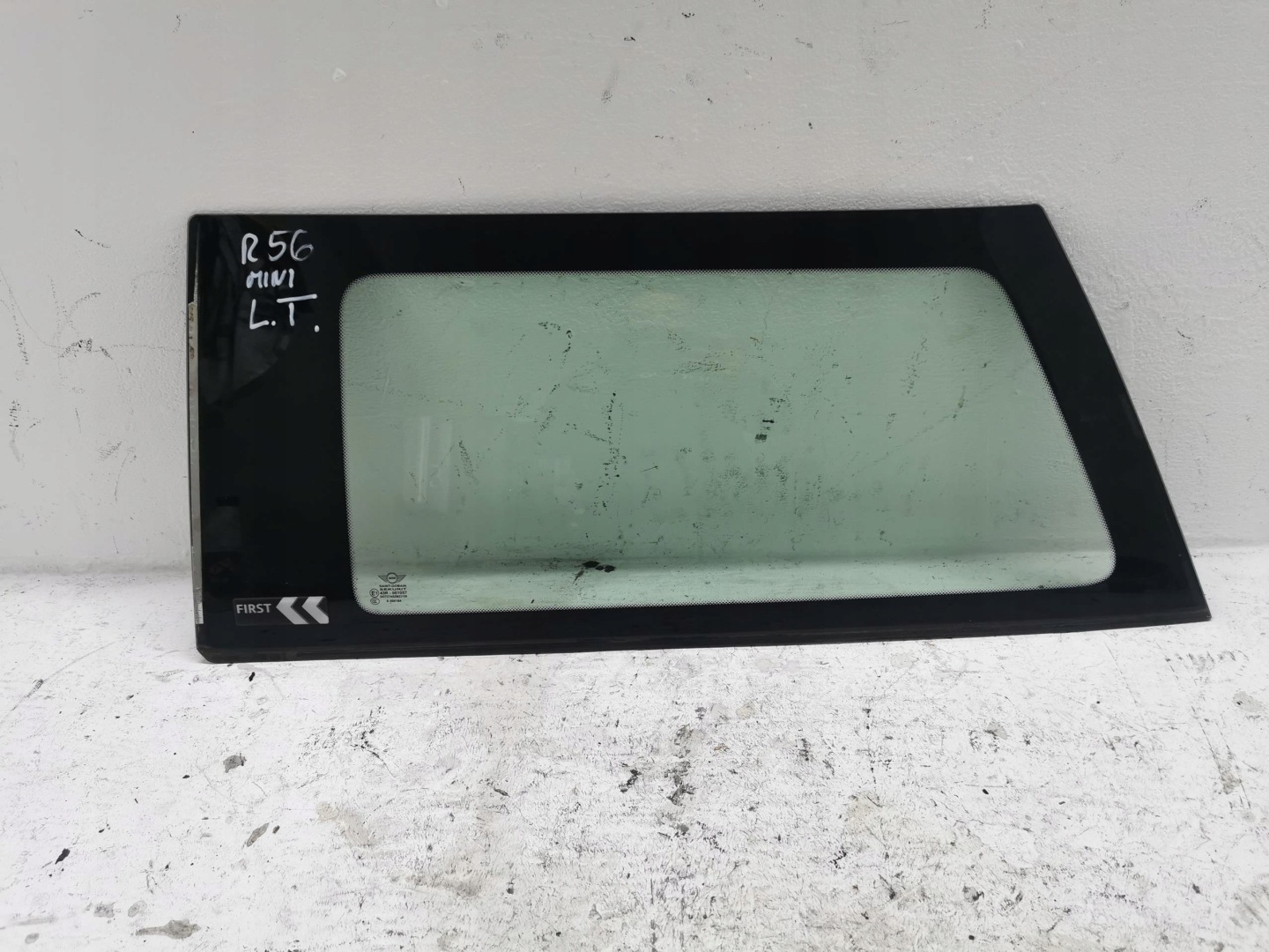 OKNO Karoséria MINI R55 R56 07-14