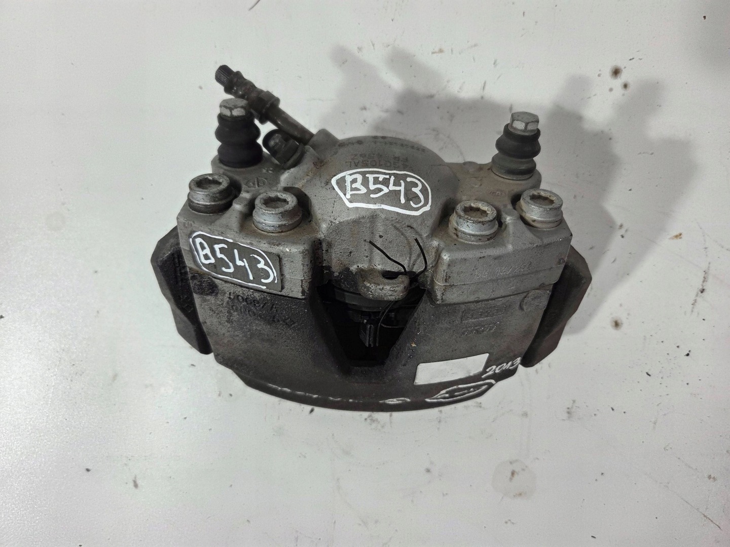 Audi A6 S6 C7 A7 caliper brake front left 4G0105AL (B543)