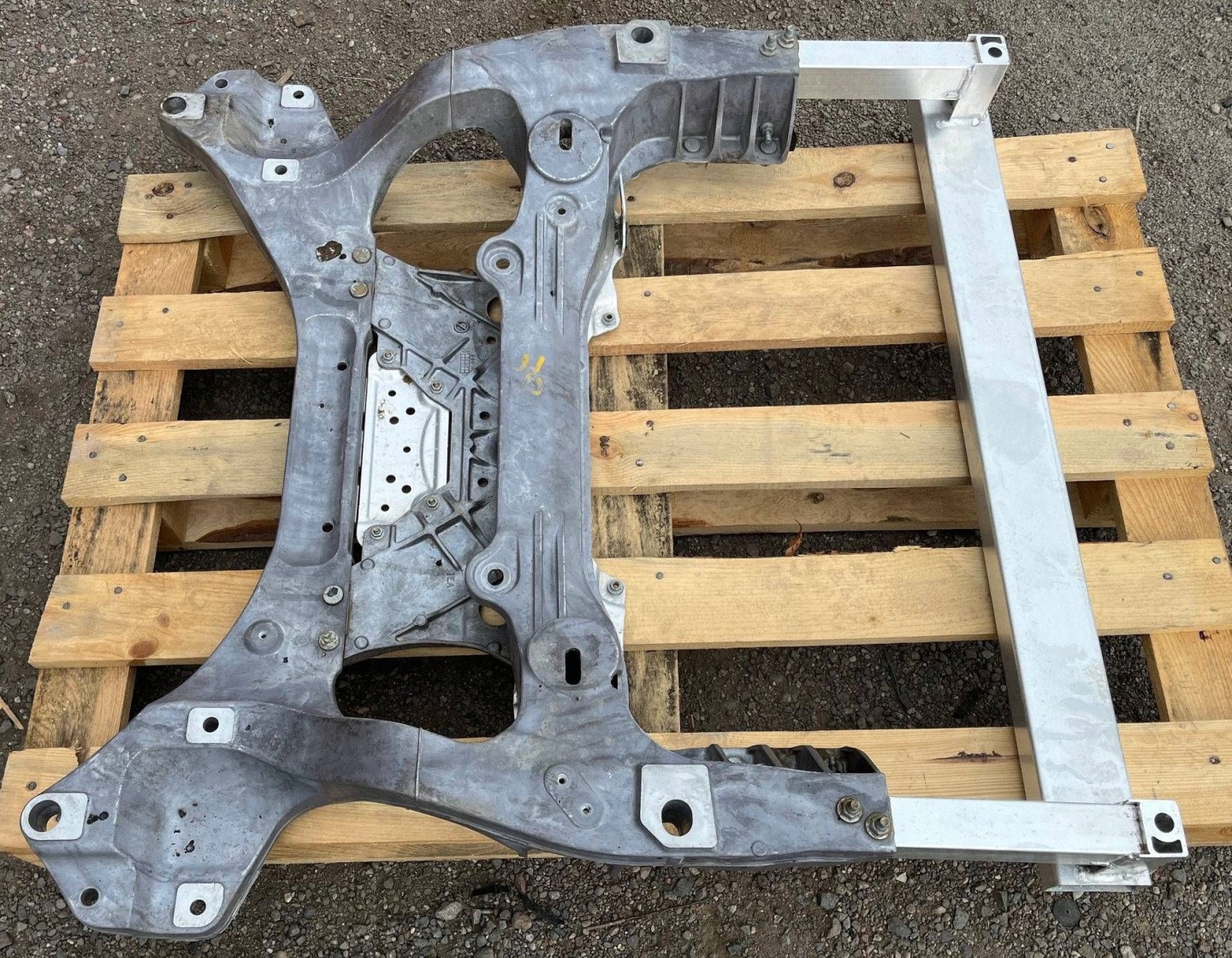 axle beam front suspension beam Nissan 370Z Cabrio