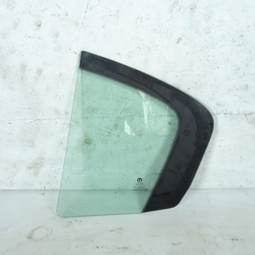 FIAT TIPO II sedan window door rear part right MALA