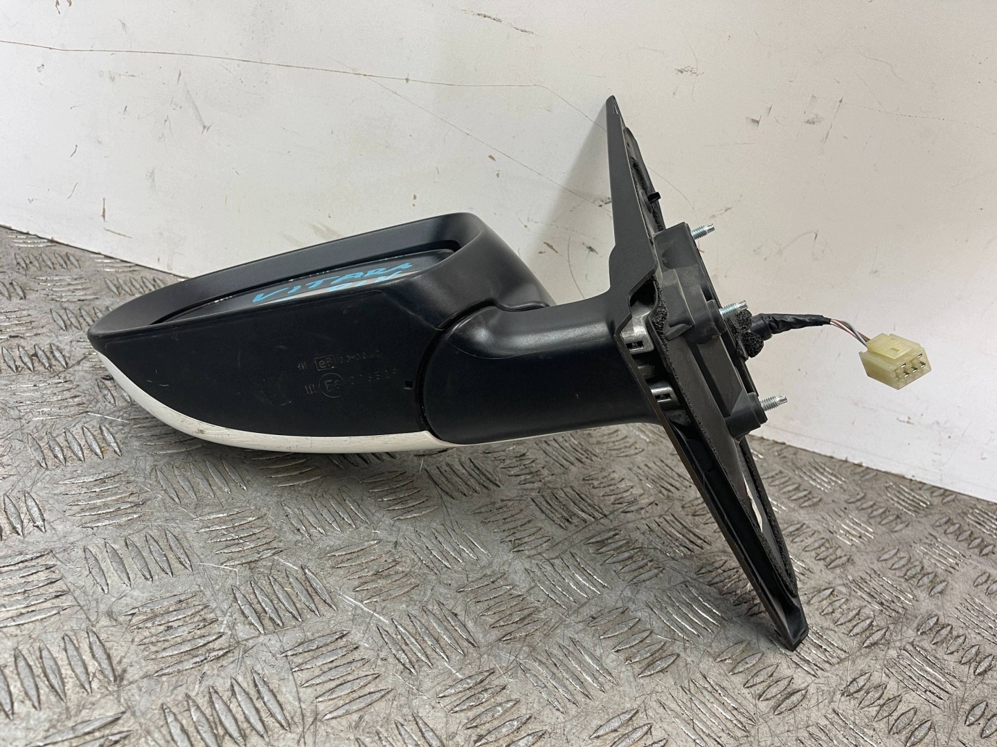electrics mirror left left SUZUKI VITARA 3 III 15- 5 PIN 84702-54PB1