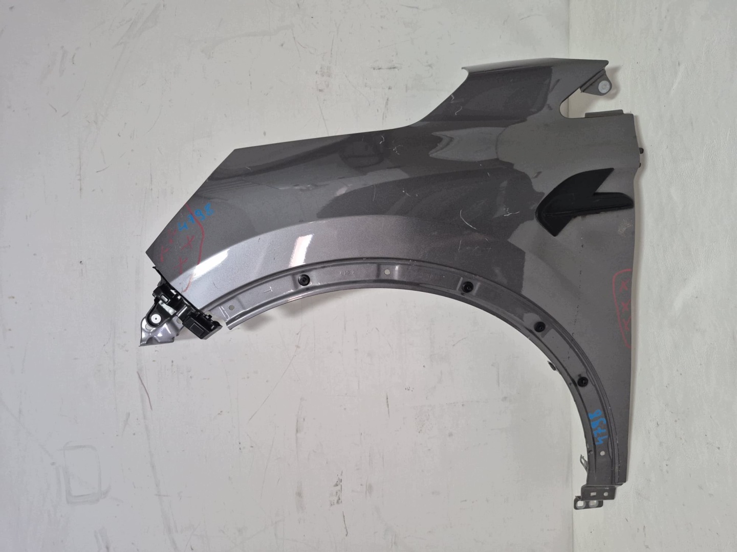 RENAULT CAPTUR II 2 19-24 fender front front left