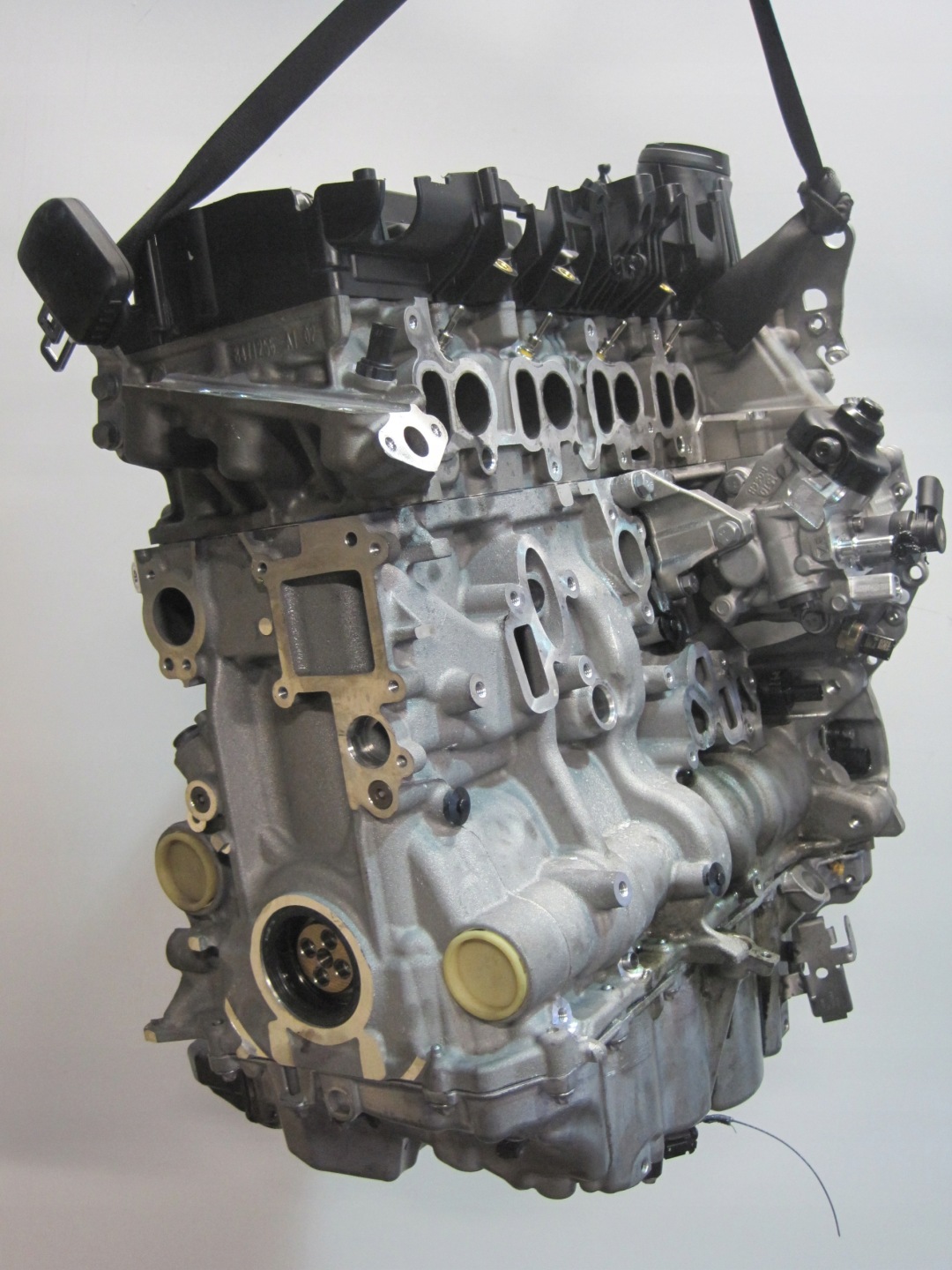 engine motor unprotected BMW U10 X2 U-10 2,0BIT B47C20B