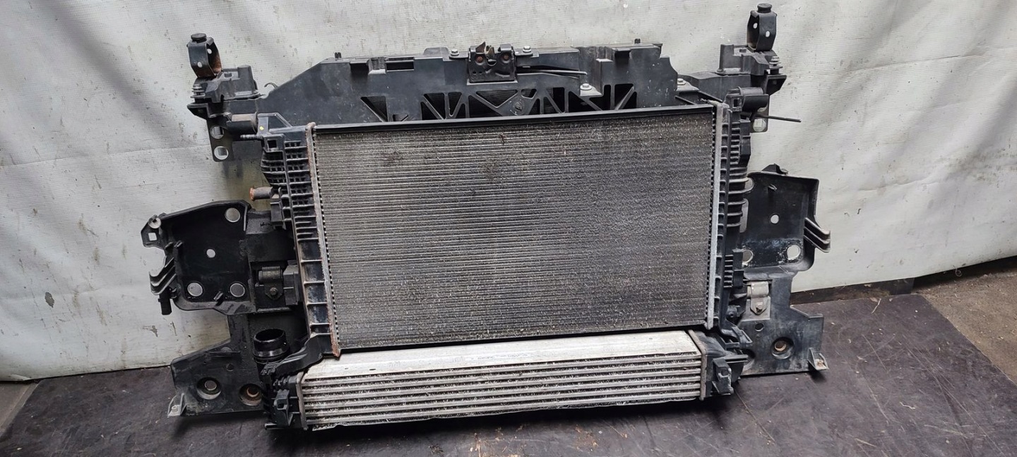 support panel for radiators radiator Renault Grand Scenic III 1,5 DCI
