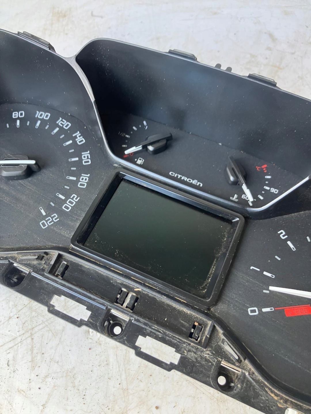 dials dials CITROEN C3 AIRCROSS 1.2 THP 9831121380