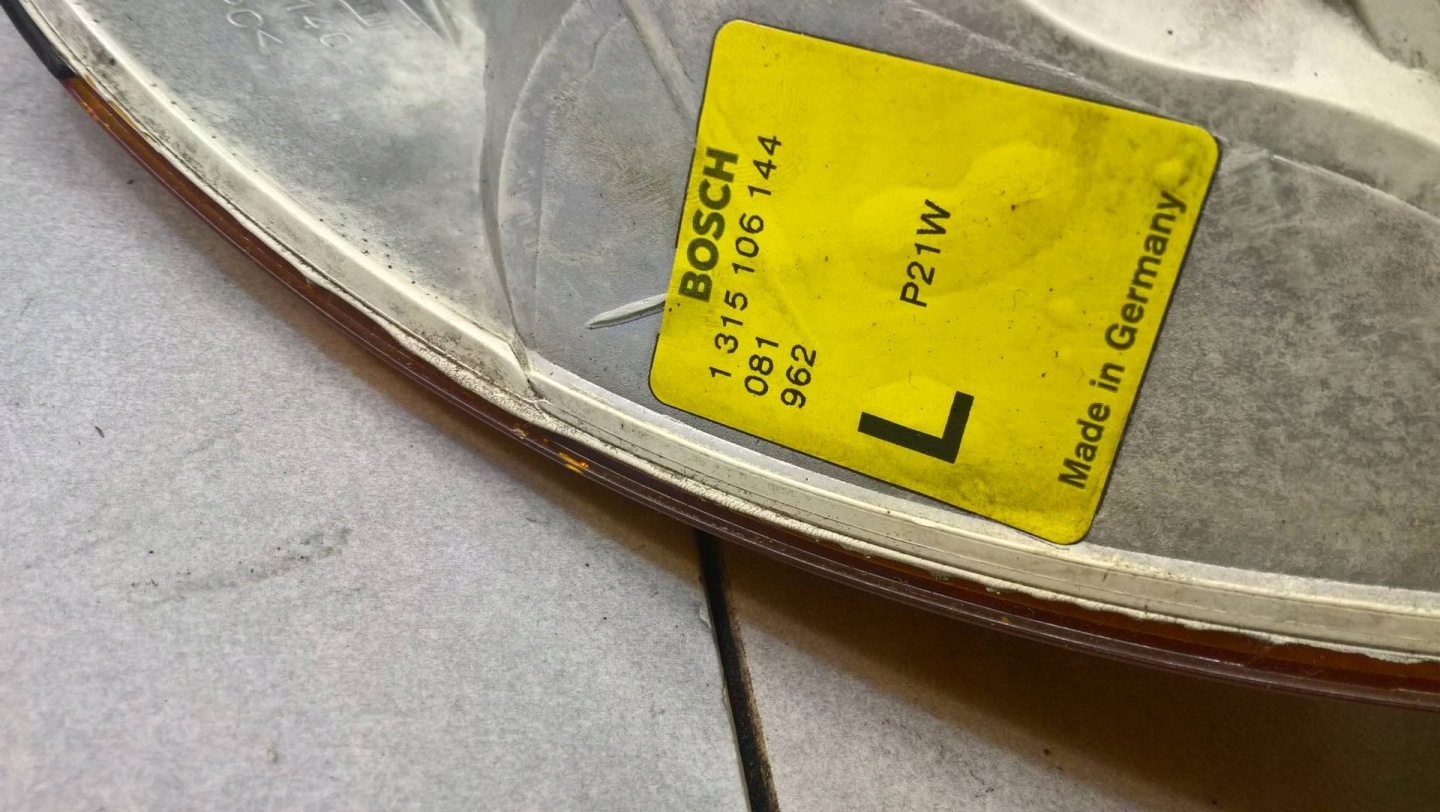 indicator left front BMW 3 E46 1.9 B 131510614