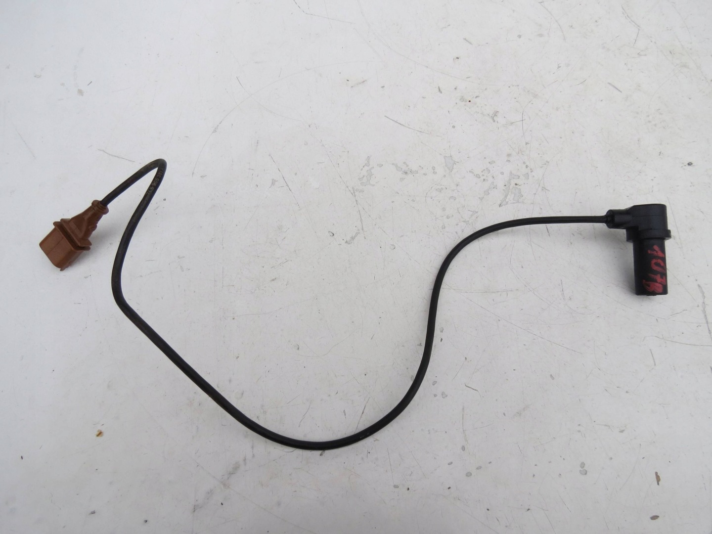 shaft position sensor PORSCHE CAYENNE and 7L5 (9PA) (2002-2010) 7L5905981