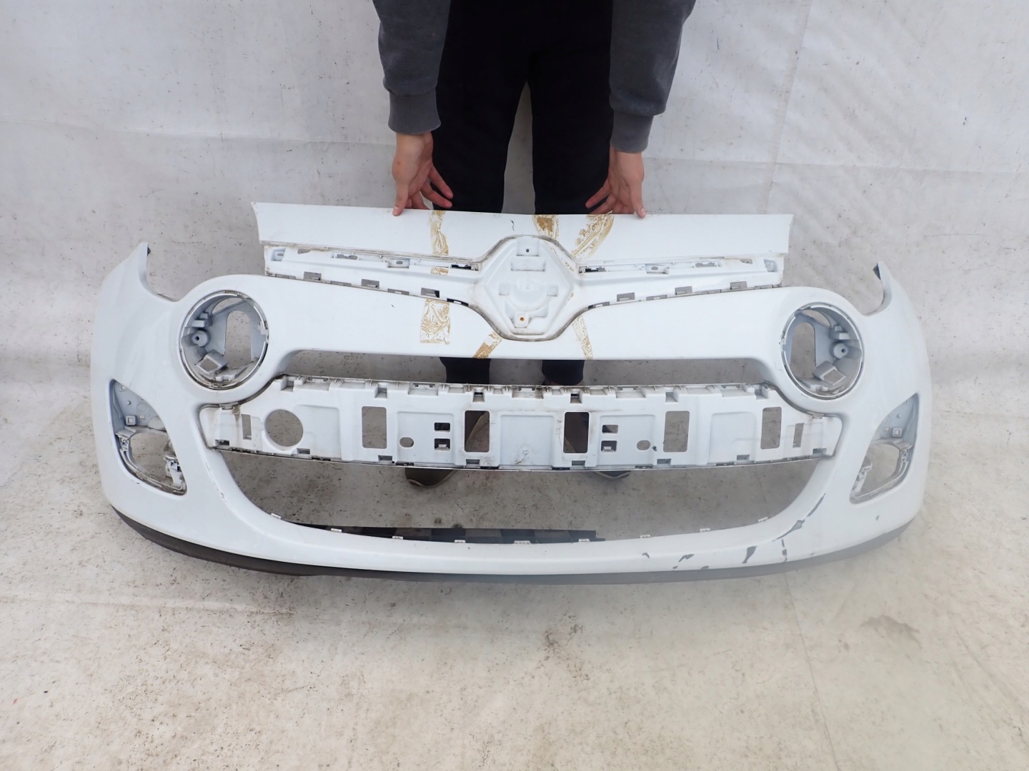RENAULT TWINGO II LIFT 11-14 bumper front front