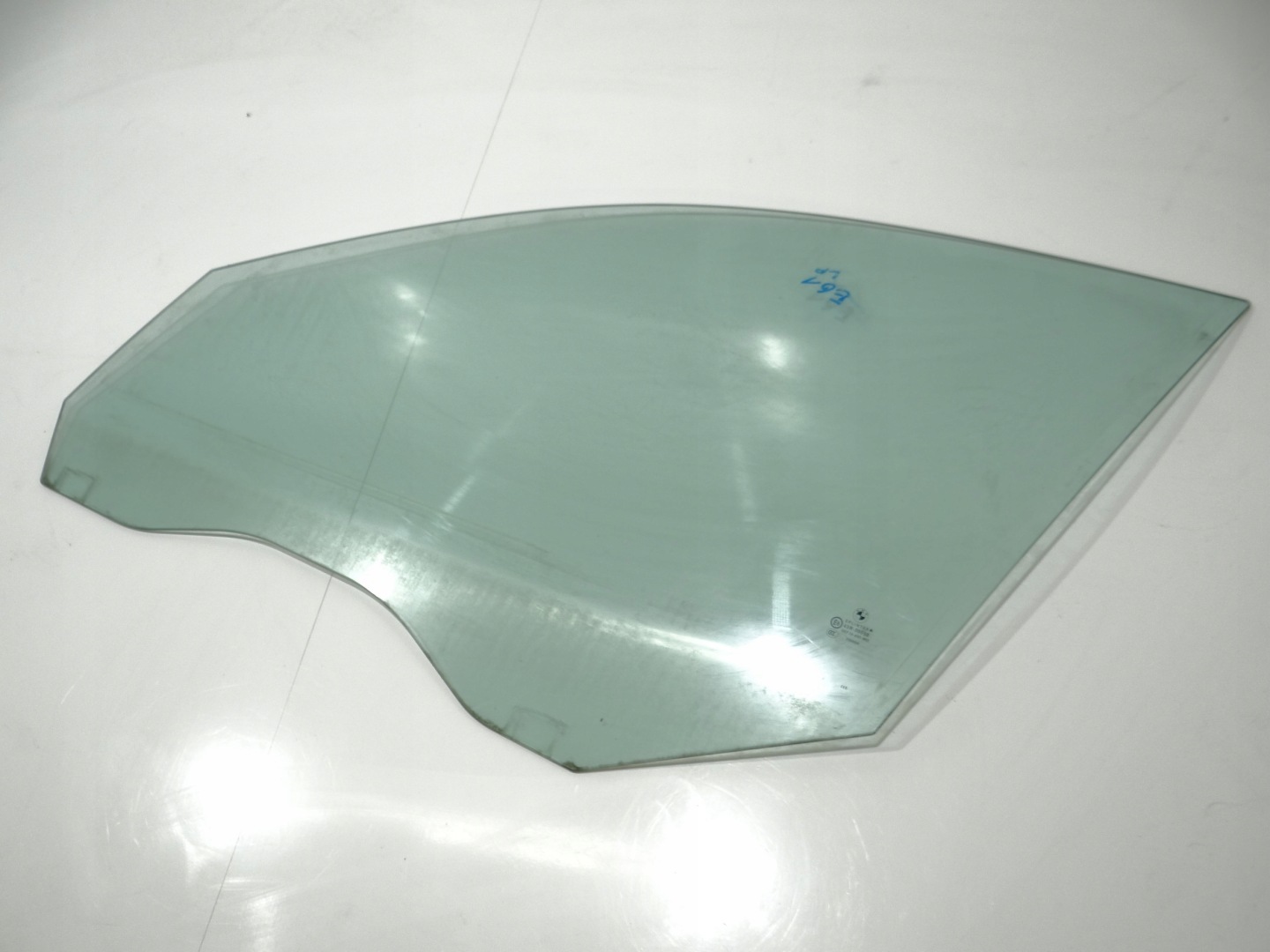 window door left front BMW E61 (16932644)
