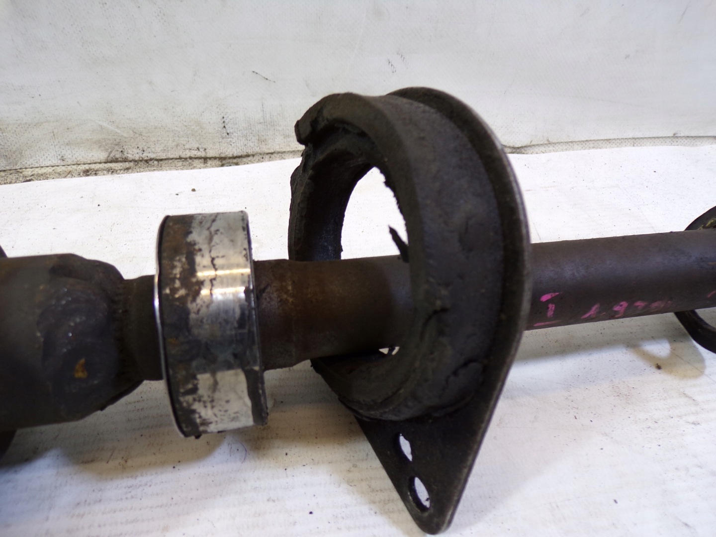 semi-axis left VOLKSWAGEN SHARAN 1 1.9 TDI SPAWANA