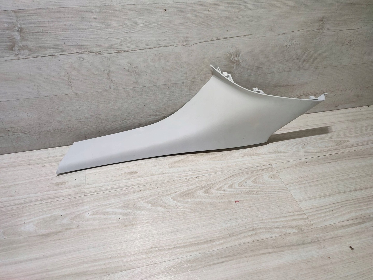 Fiat Tipo 2018 rear part side left cover upper slupka / B