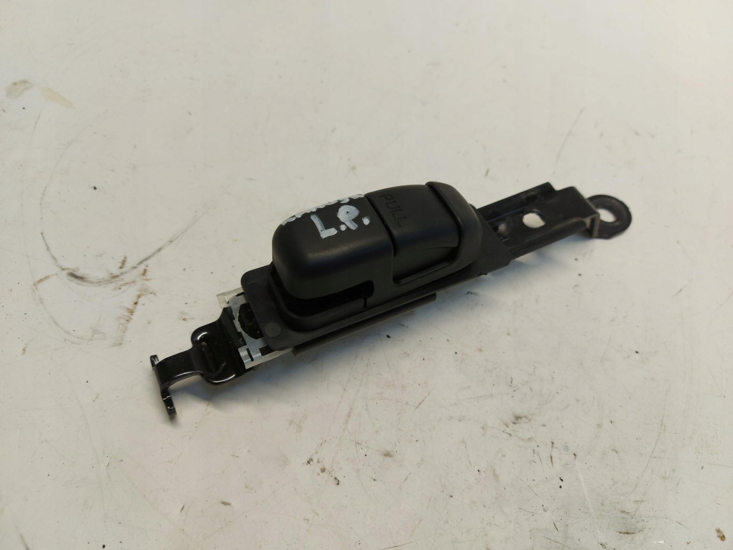 Ford Ranger IV LIFT holder supports safety left right