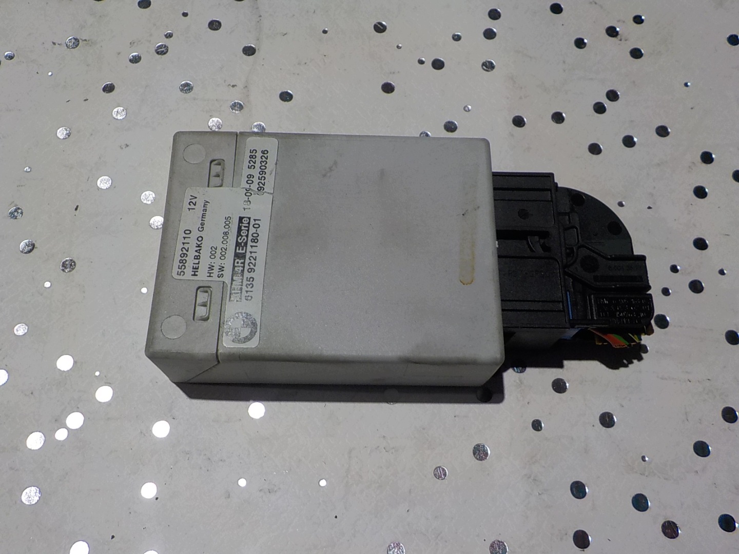 BMW 1 (E87) module HAKA 6135 9221180 55892110