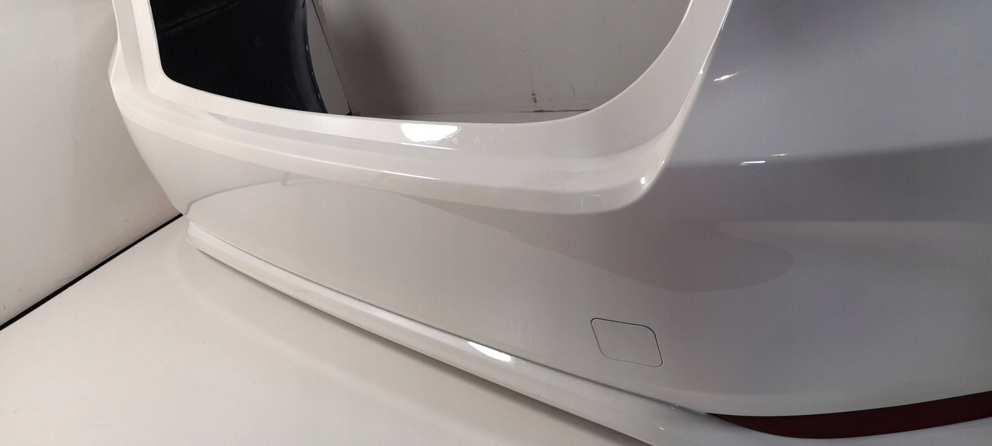 Toyota Corolla E21 sedan bumper rear 040 (ZD199)