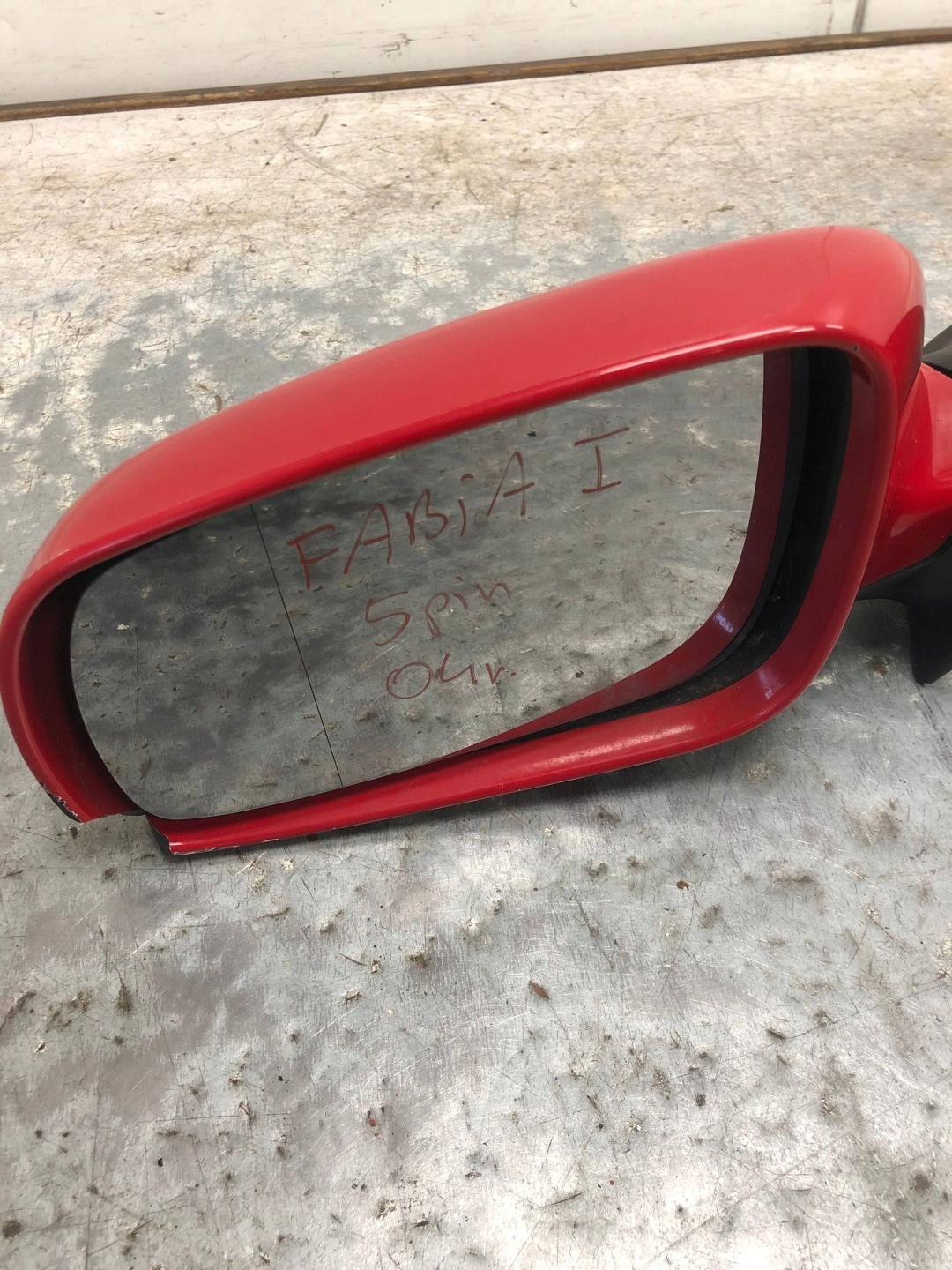 mirror left 5 PIN SKODA FABIA and