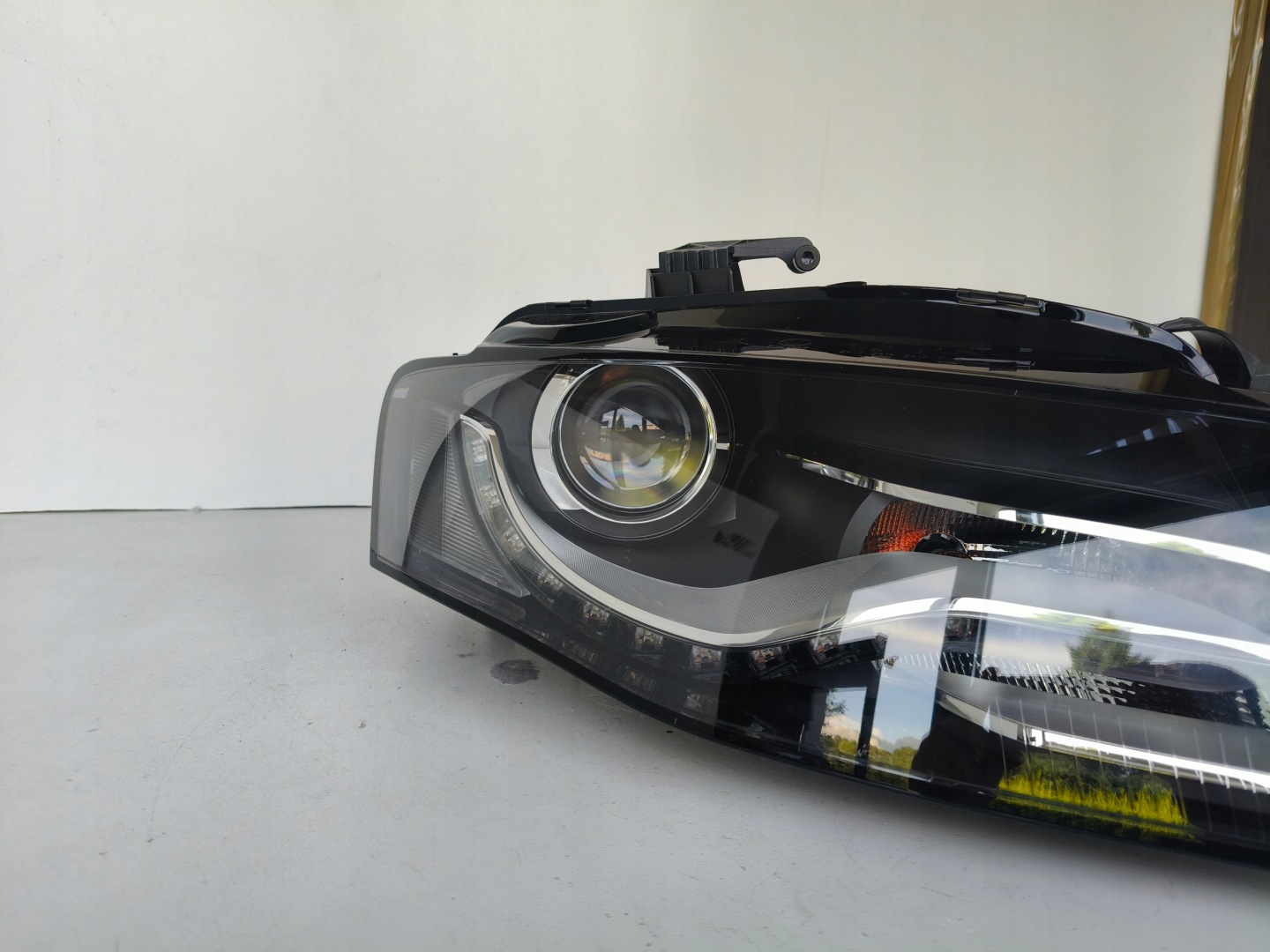 new light right REFLEKTOR AUDI A4 B8 8K 8K0 07-11 XENON LED non-setting