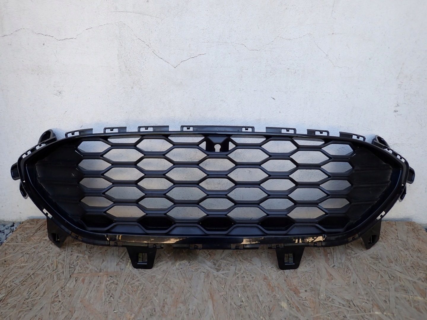 Grill FORD KUGA MK3 III ST DFK 2019- LV4B-8200-YE