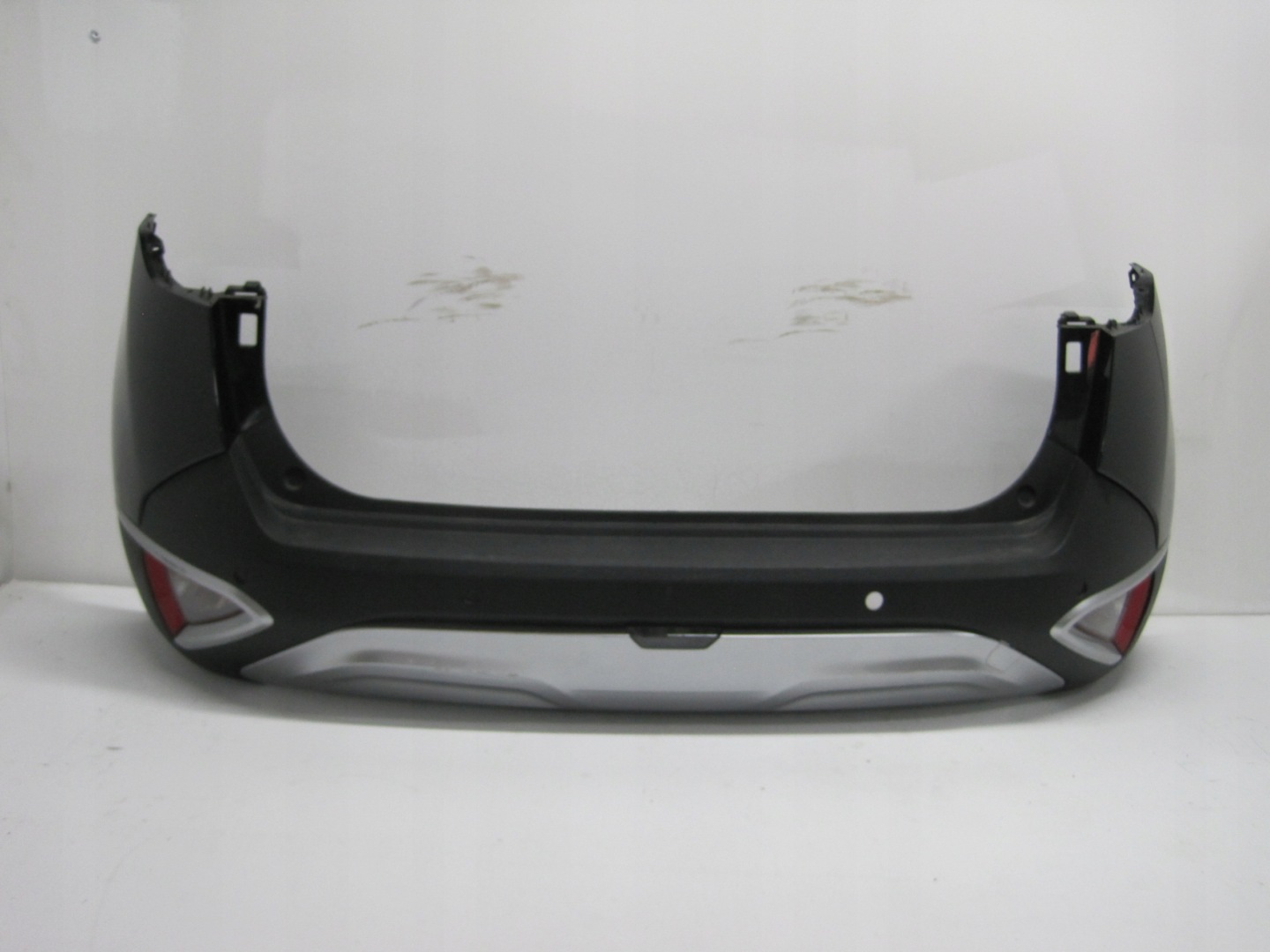 bumper rear part Kia Sportage V 4 PDC rear