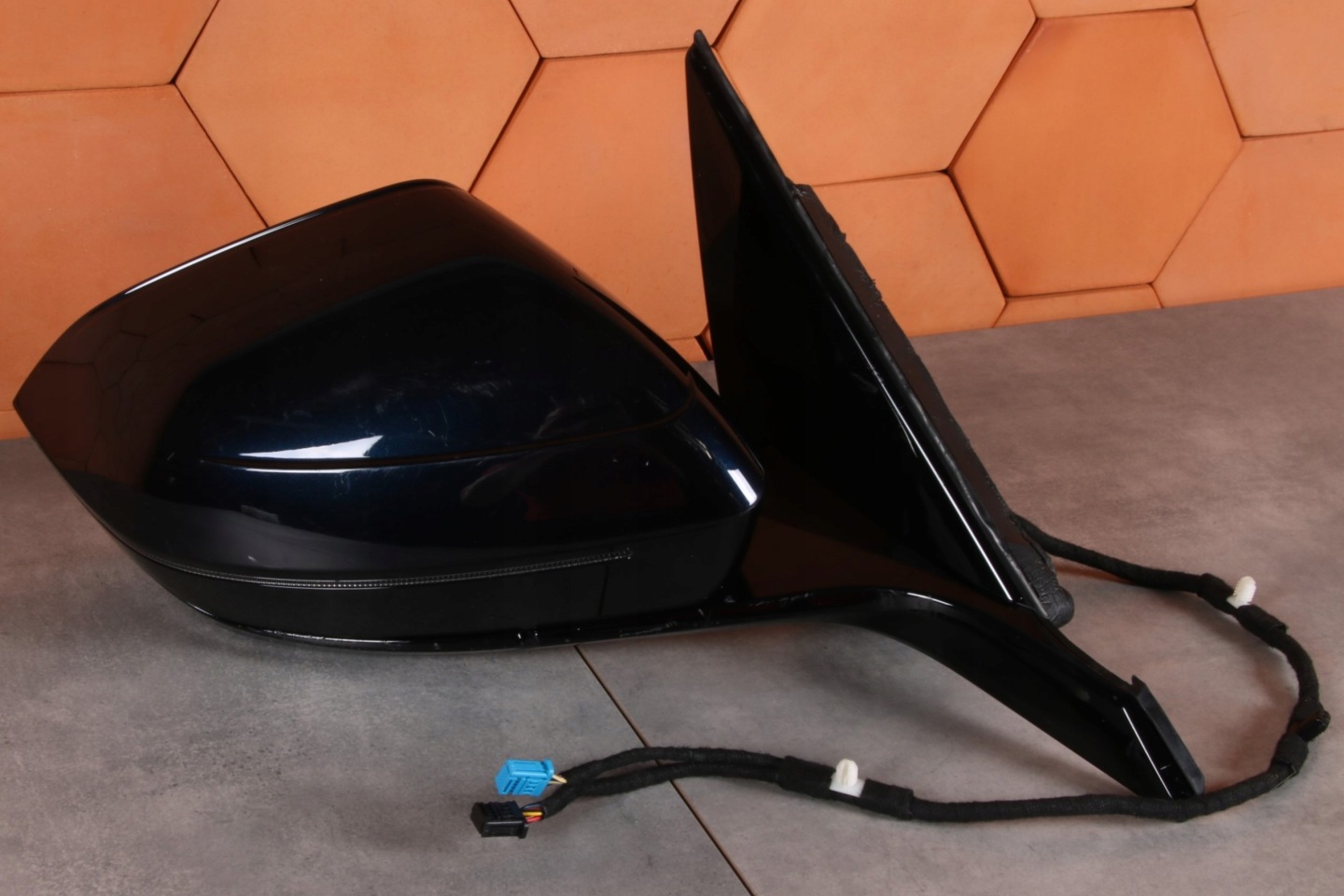 BMW G60 G61 G70 mirror right support cover indicator NAPED 5A292C7