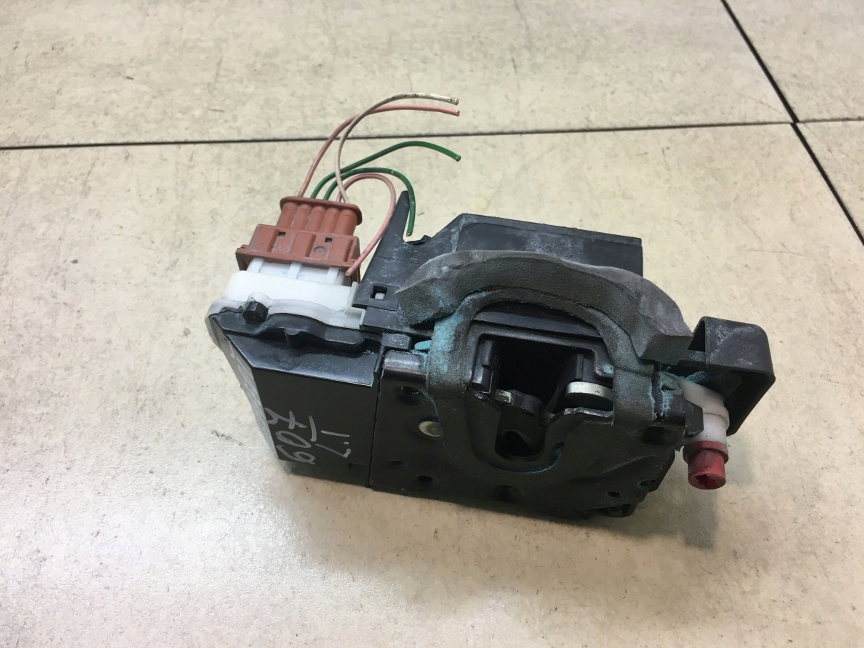 lock door left rear part PEUGEOT 607 5 PIN