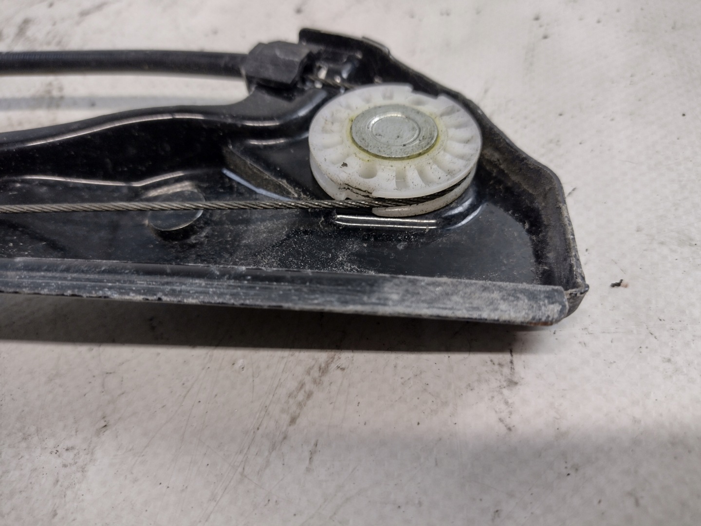 window regulator right front Skoda Rapid liftback 5JA959812K