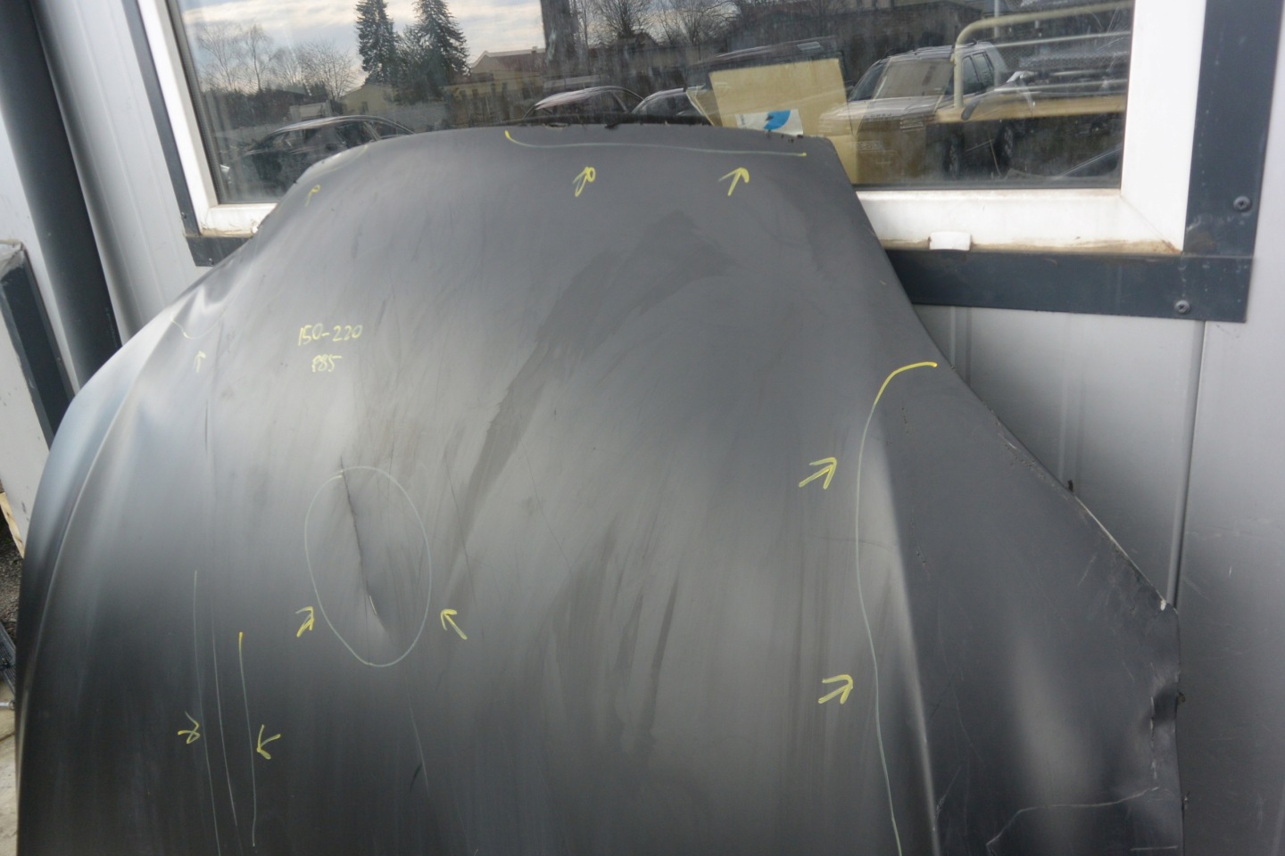 TESLA MODEL S 12- bonnet cover front