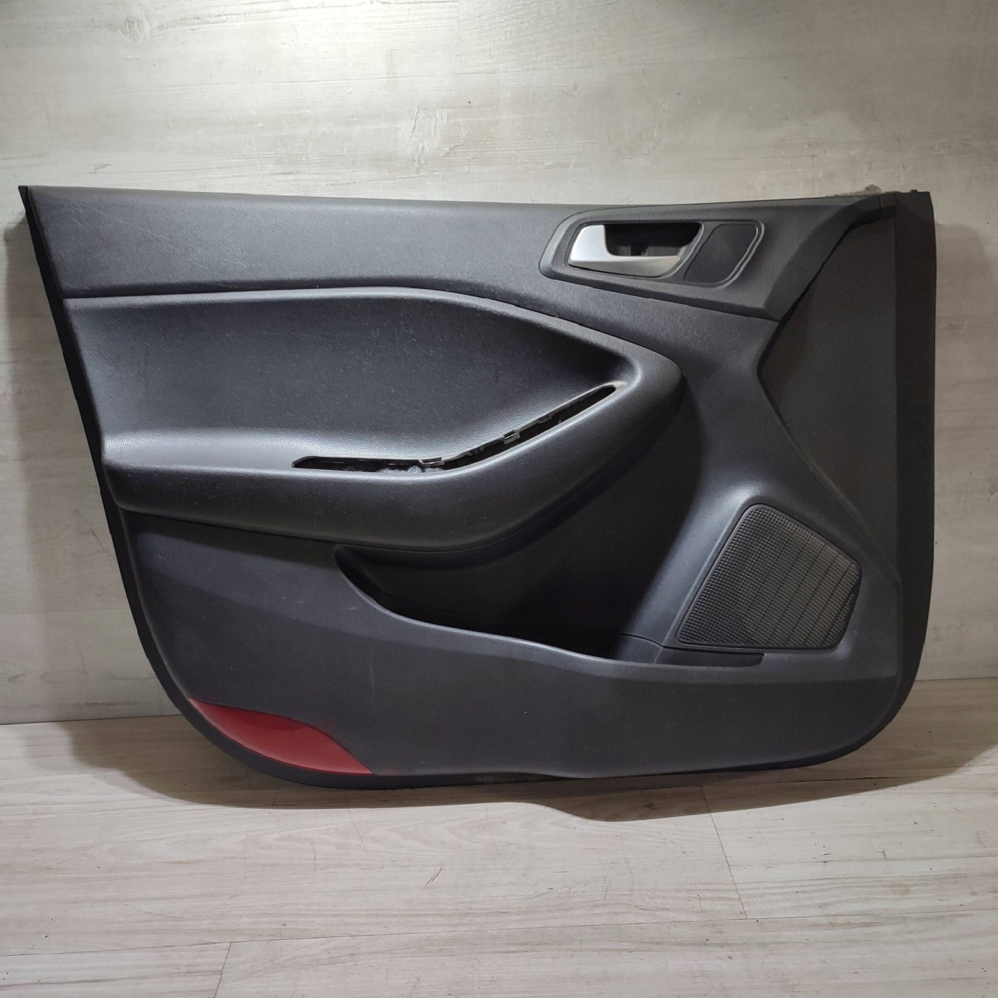 side door przednich front side left Hyundai i20 82310C8010