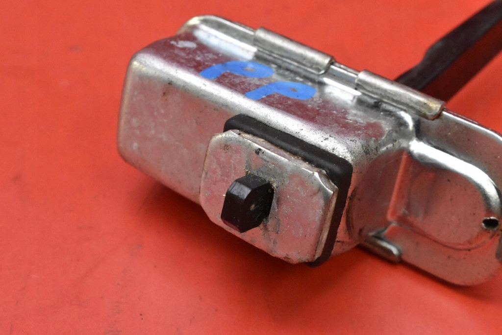 limiter door right front HYUNDAI NEXO 18