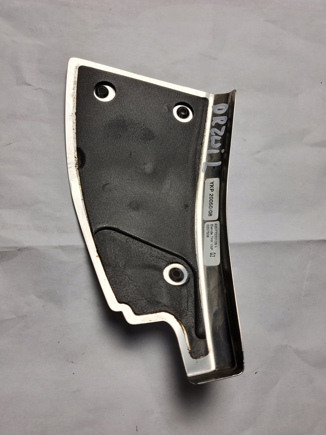 cover spoiler door left DEKOR CHROM MERCEDES E W207 Coupe OE