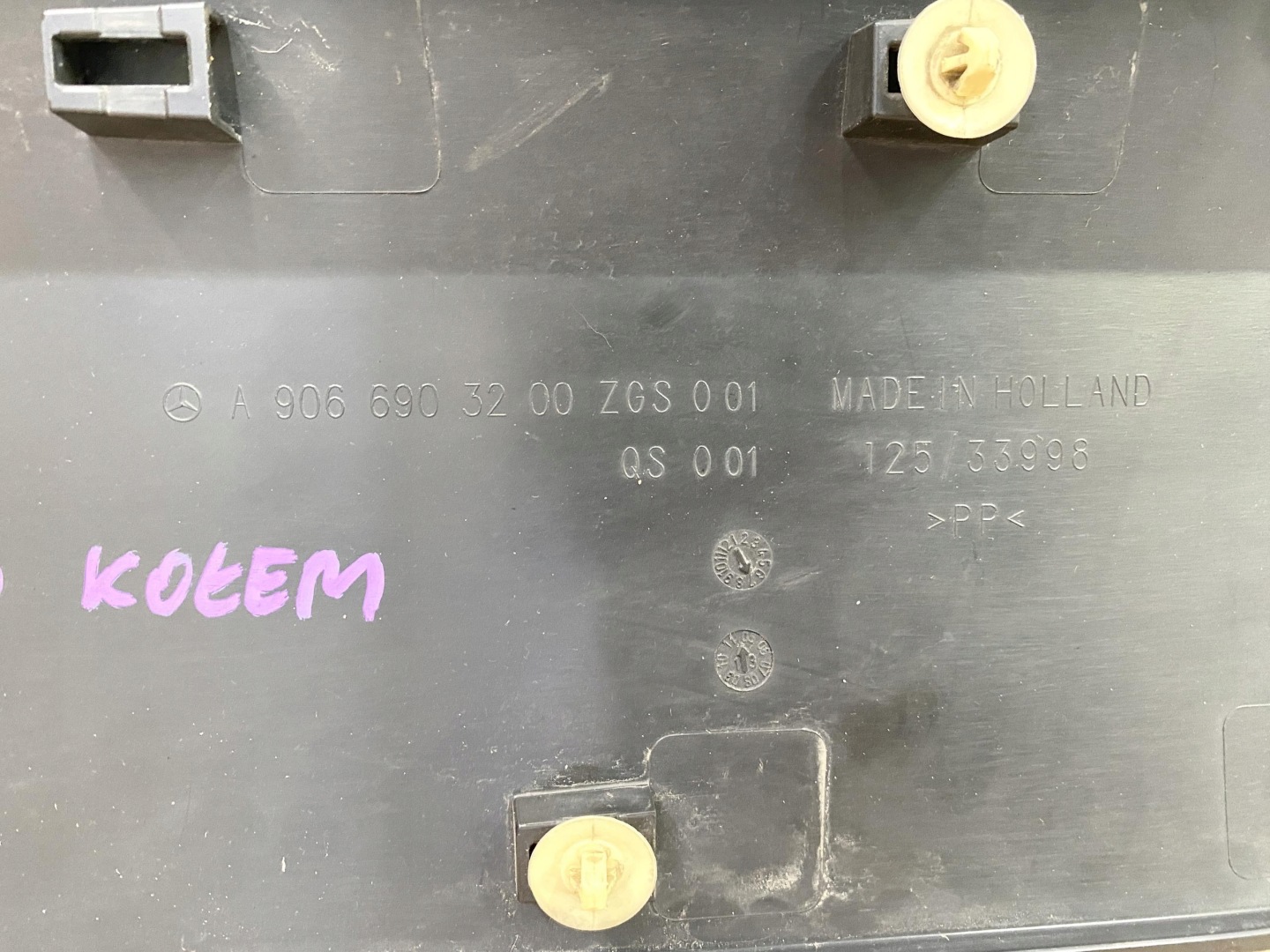 VW Crafter Sprinter 906 06- moulding obrysowka fender rear left before kolem