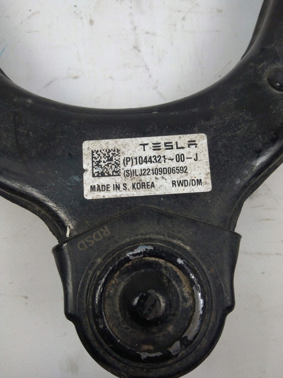 Tesla Model 3 arm left front 2019+