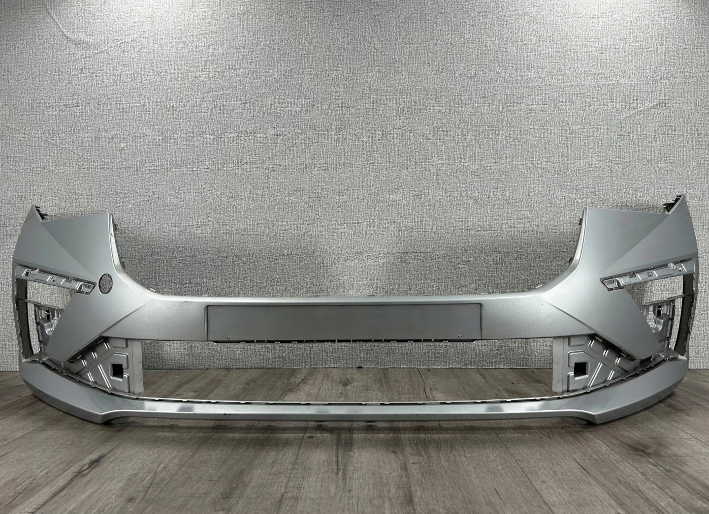 SKODA SCALA LIFT 2023-> bumper front 657807221F