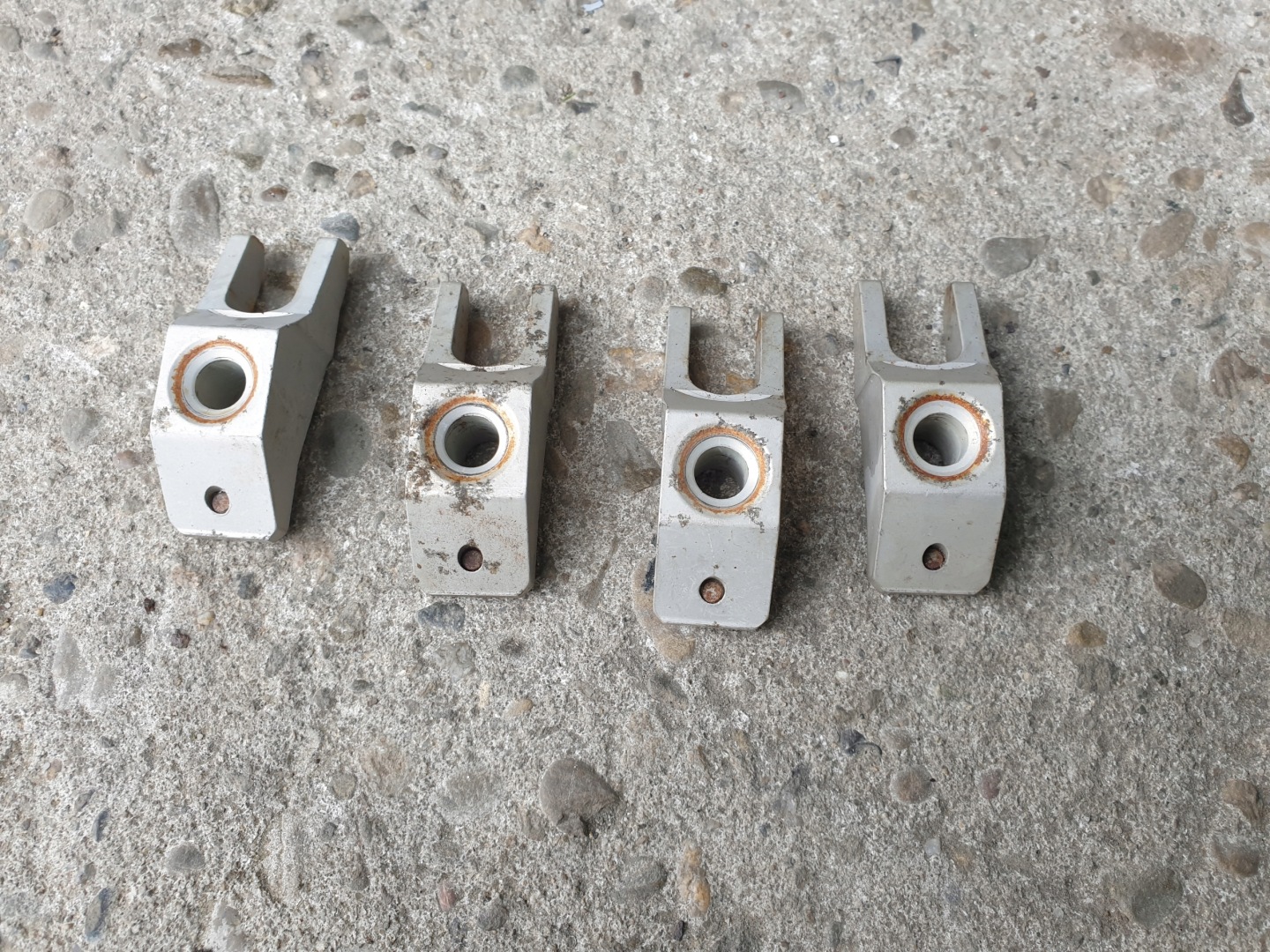 Halter einspritz Aufbockständer ALFA ROMEO 159 2.4 JTDM 2005