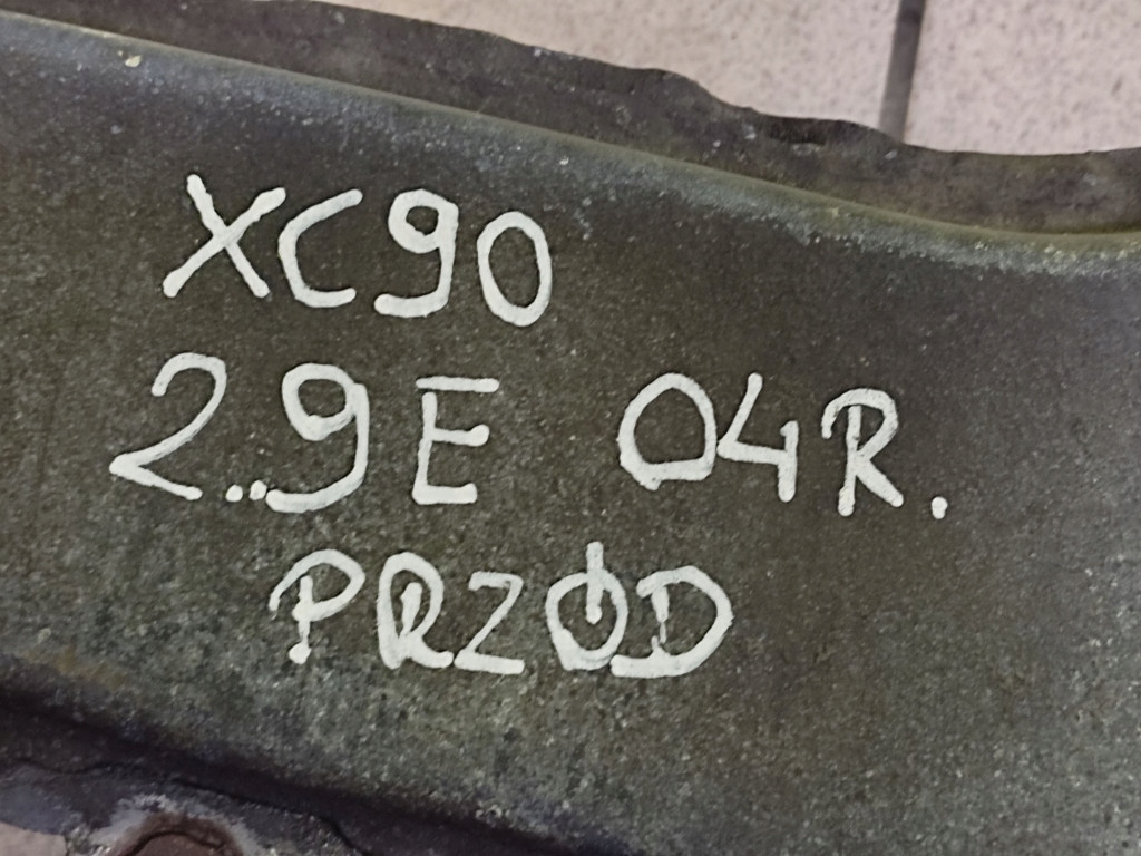 VOLVO XC90 2.9 subframe axle beam axle beam