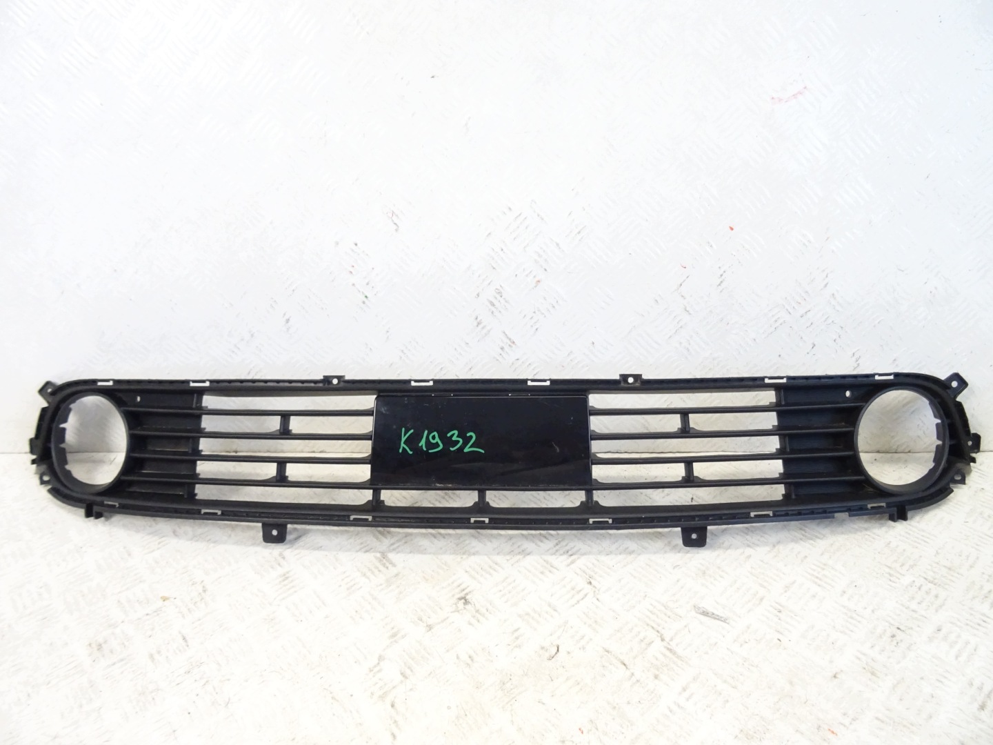 grid of a bumper front front KIA OPTIMA IV 86560-D4010
