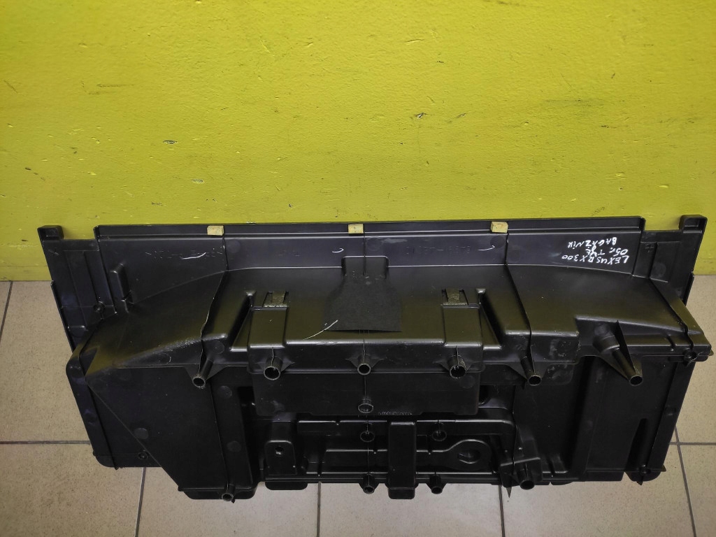 LEXUS RX300 skříňka spolujezdce kufru 6499148010