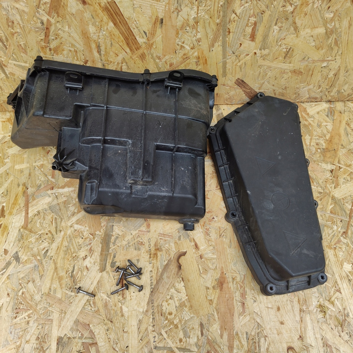 obal KOMPUTERA BMW 3 F34 8509914
