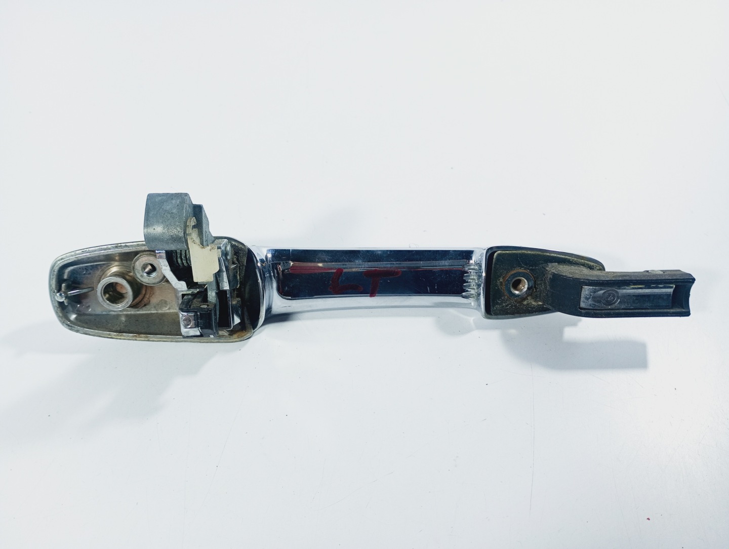 handle exterior left rear Mazda CX9 CX-9 06-12