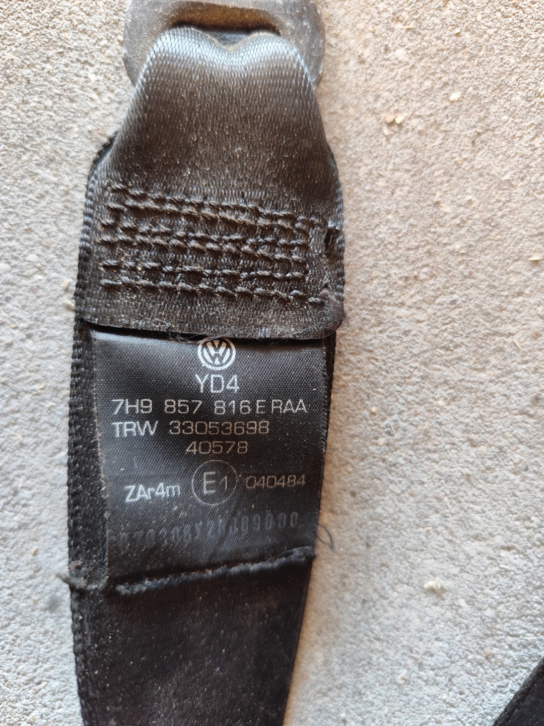 Gurten Sicherheits rechts heck SITZ 3 trzeci rzad VW T5 7H9857816 E