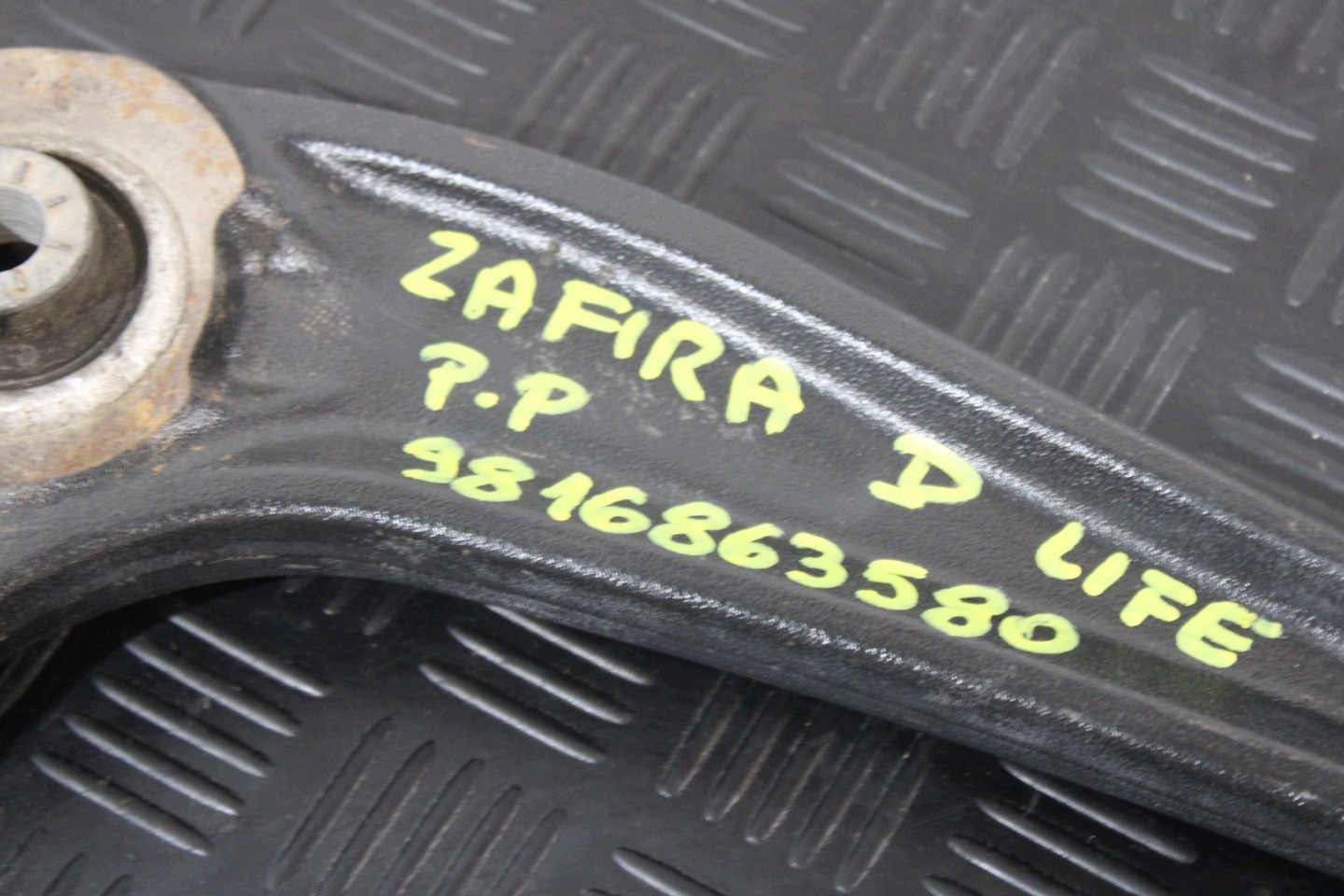 arm right front 9816863580 OPEL ZAFIRA D LIFE