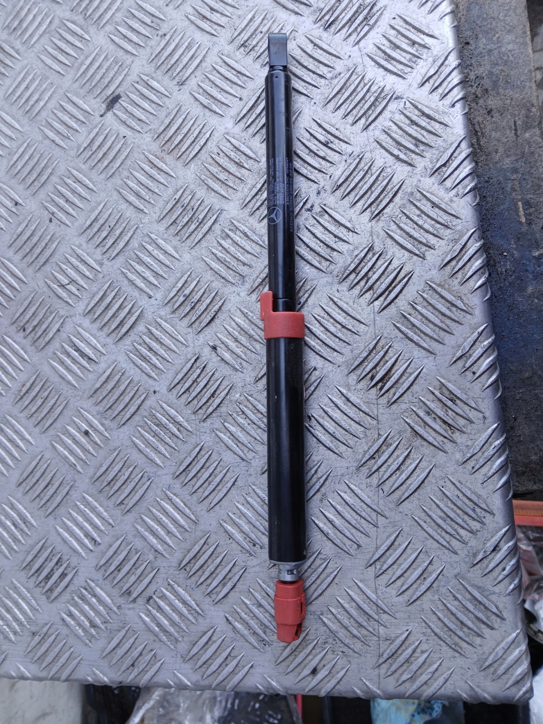 Mercedes W211 damper bonnet boot a2119801064