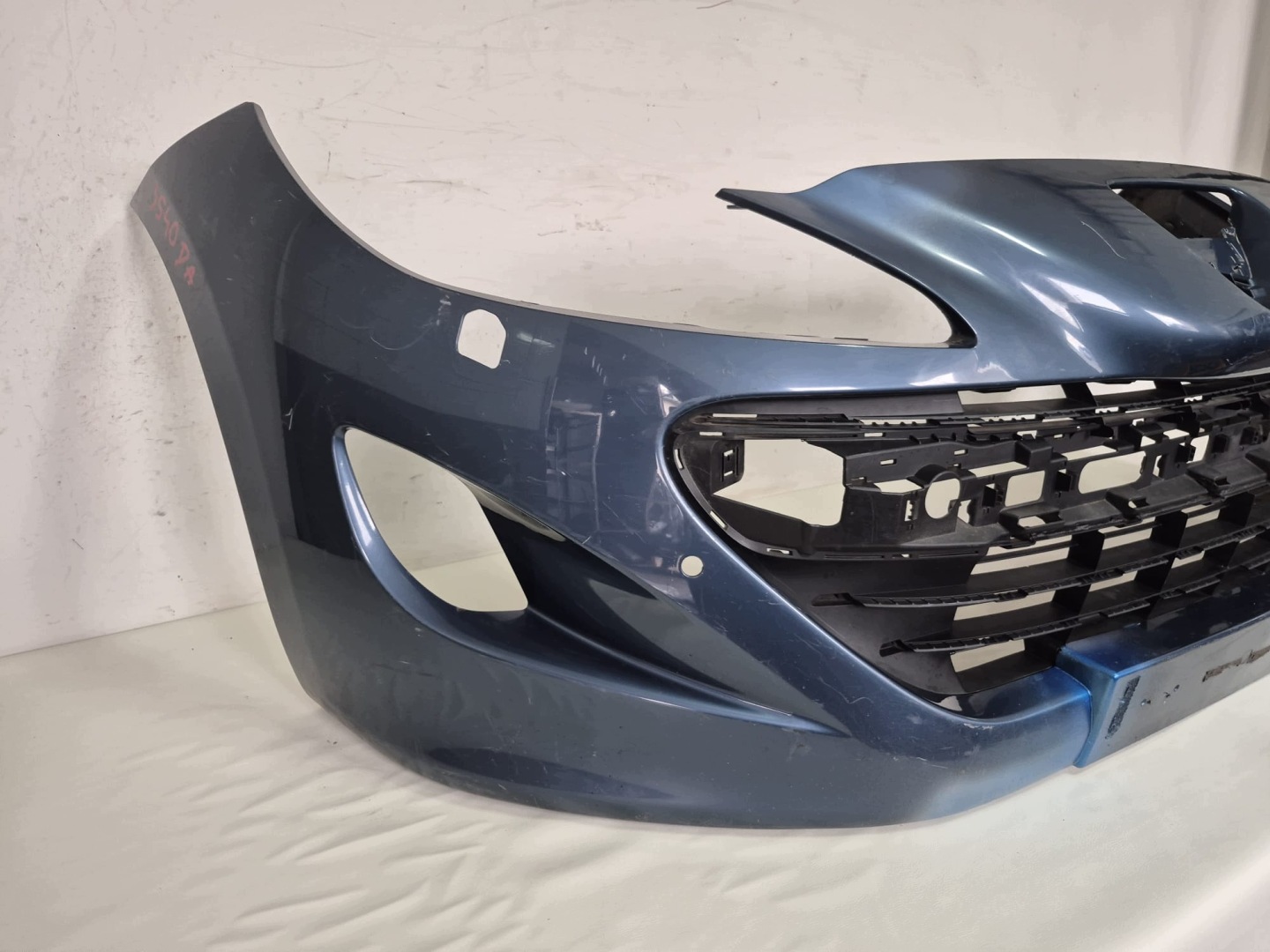 PEUGEOT RCZ 10- bumper front front PDC YM21600177
