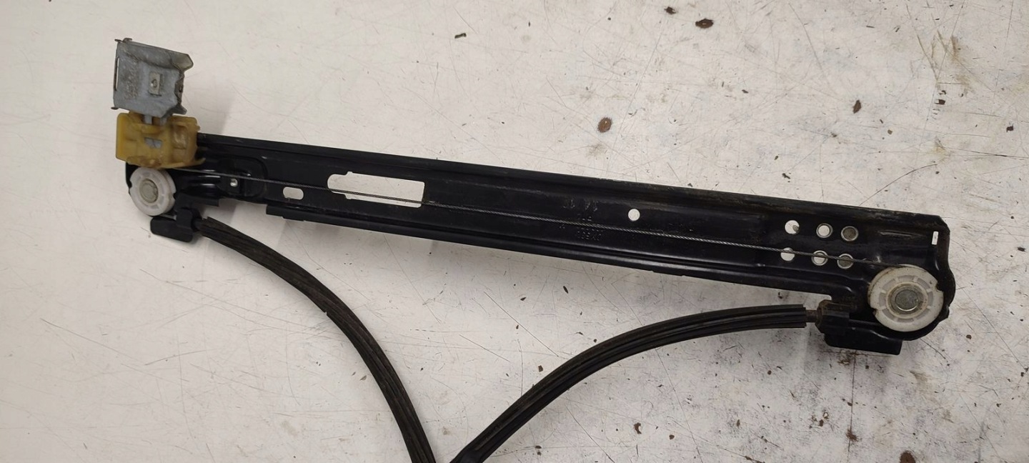 window regulator left front mechanism Seat Ibiza 6J 5D 1,6 TDI