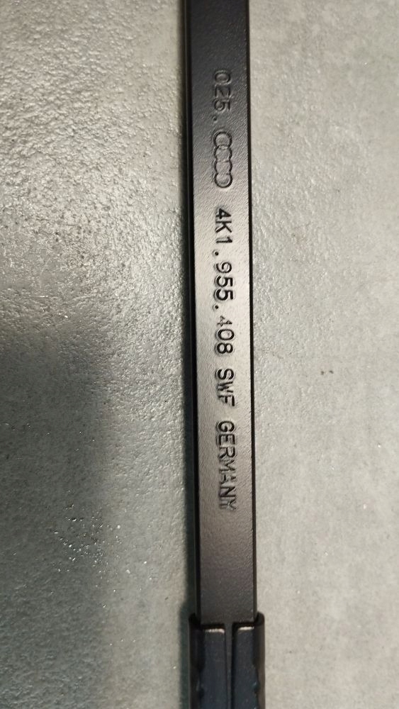 Audi A5 B10 wiper arm right 4K1955408