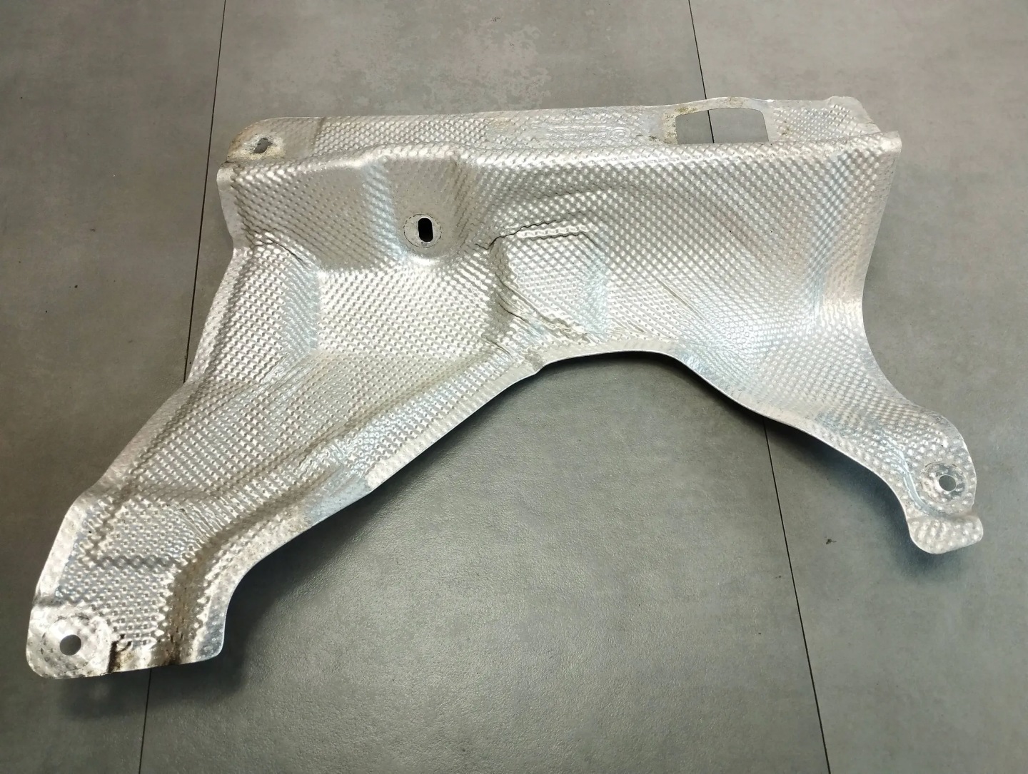 BMW X5 F15 Blende Abdeckung TERMICZNA 7158418