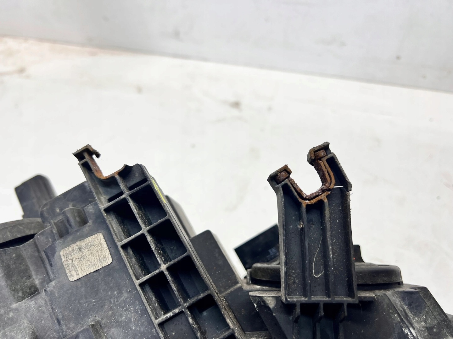 REFLEKTOR left front AUDI A4 B8 LIFT 8K0941003AC 1/26