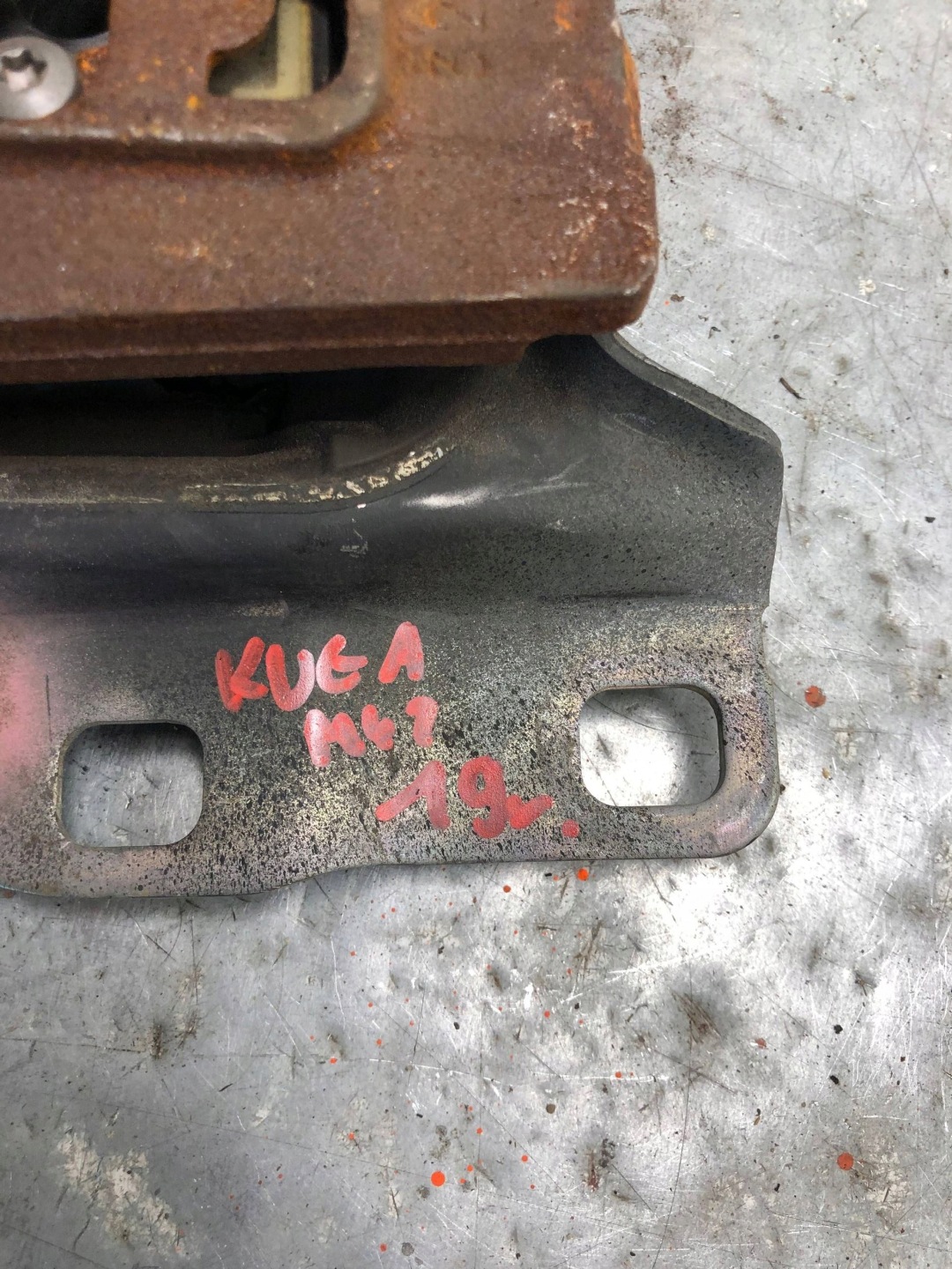holder engine mount FORD KUGA MK2 V61-7M121